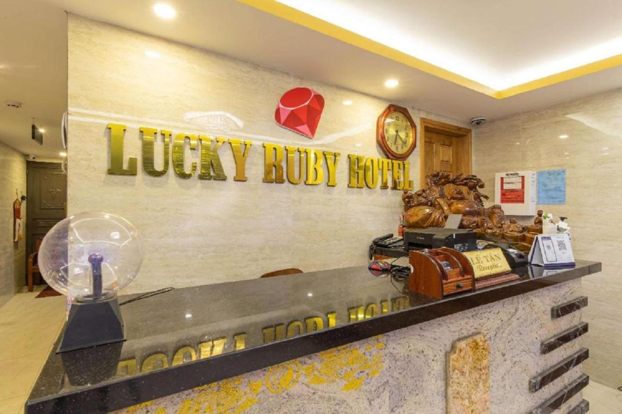Lucky Ruby Hotel ดานัง ภายนอก รูปภาพ